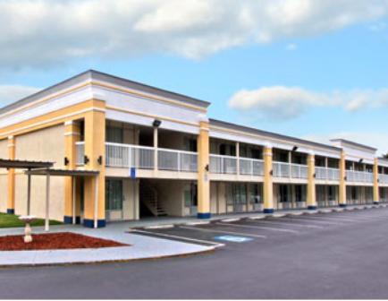 Garden Inn Fredricksburg South فريدريكسبيرغ المظهر الخارجي الصورة