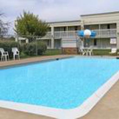 Garden Inn Fredricksburg South فريدريكسبيرغ المظهر الخارجي الصورة