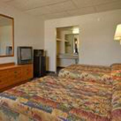Garden Inn Fredricksburg South فريدريكسبيرغ المظهر الخارجي الصورة